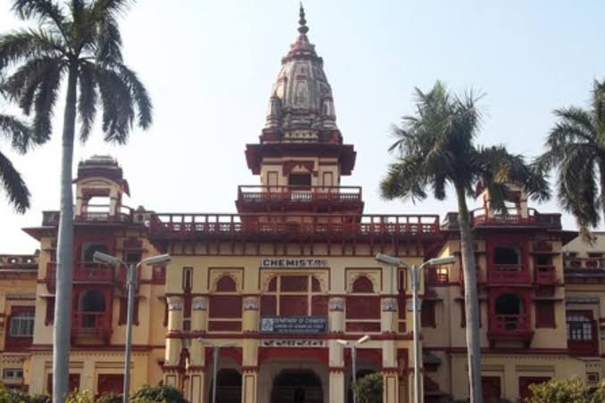बीएचयू पीजी एडमिशन पर संकट: 2400 खाली सीटों का स्पॉट राउंड अटका, जुलाई में शुरू नहीं हो पाएंगी कक्षाएं!