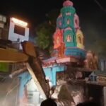 डीडीयू नगर में सड़क चौड़ीकरण के दौरान हादसा, मंदिर का गुंबद गिरने से पीडब्ल्यूडी कर्मी की मौत