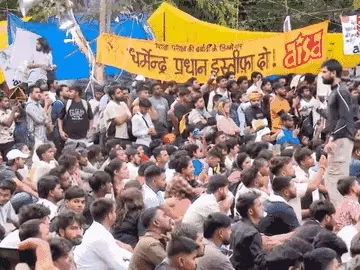 सरकार ने CJP को 4 बार दिया बातचीत का न्योता, संगठन ने ठुकराया: कहा- नड्डा के घर नहीं, जंतर-मंतर आकर करें बात; 17 मेट्रो स्टेशन बंद