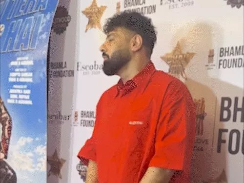 राघव जुयाल की बर्थडे पार्टी में पहुंचे आर्यन खान, भीड़ के बीच गिरे फैन की की मदद, सोशल मीडिया पर हुई जमकर तारीफ