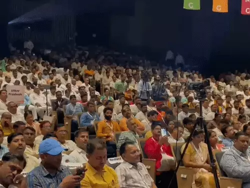राम भक्त बनने का दिखावा, कृष्ण भक्ति पर चुप्पी क्यों?’ केशव मौर्य का अखिलेश यादव पर बड़ा हमला