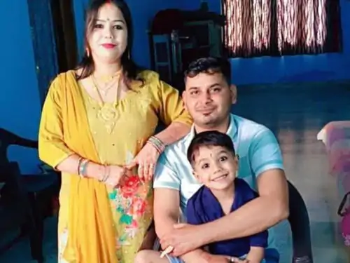 मेरठ में सनसनीखेज हत्याकांड, पत्नी ने प्रेमी के साथ मिलकर पति को करैत सांप से डसवाकर कराई हत्या