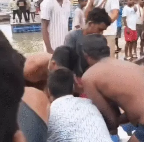 वाराणसी में गंगा स्नान के दौरान 14 वर्षीय किशोरी की डूबने से मौत, परिवार पर टूटा दुखों का पहाड़