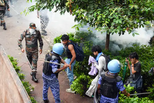 छात्र प्रदर्शन पर पुलिस कार्रवाई मामले में सुप्रीम कोर्ट ने तत्काल सुनवाई से किया इनकार, CJI बोले- वीडियो देखने का समय नहीं