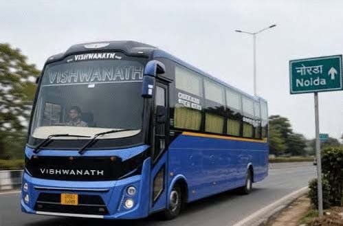 चलती स्लीपर बस में 11वीं की छात्रा से गैंगरेप, ड्राइवर-कंडक्टर गिरफ्तार; परी चौक से कश्मीरी गेट तक 47 किमी चलता रहा बस