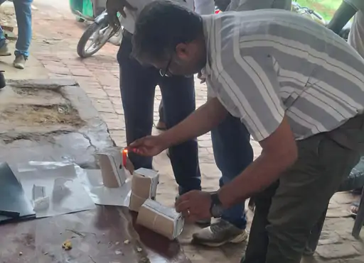 रक्षाबंधन से पहले वाराणसी में मिलावटखोरों पर शिकंजा, 523 किलो खाद्य सामग्री नष्ट