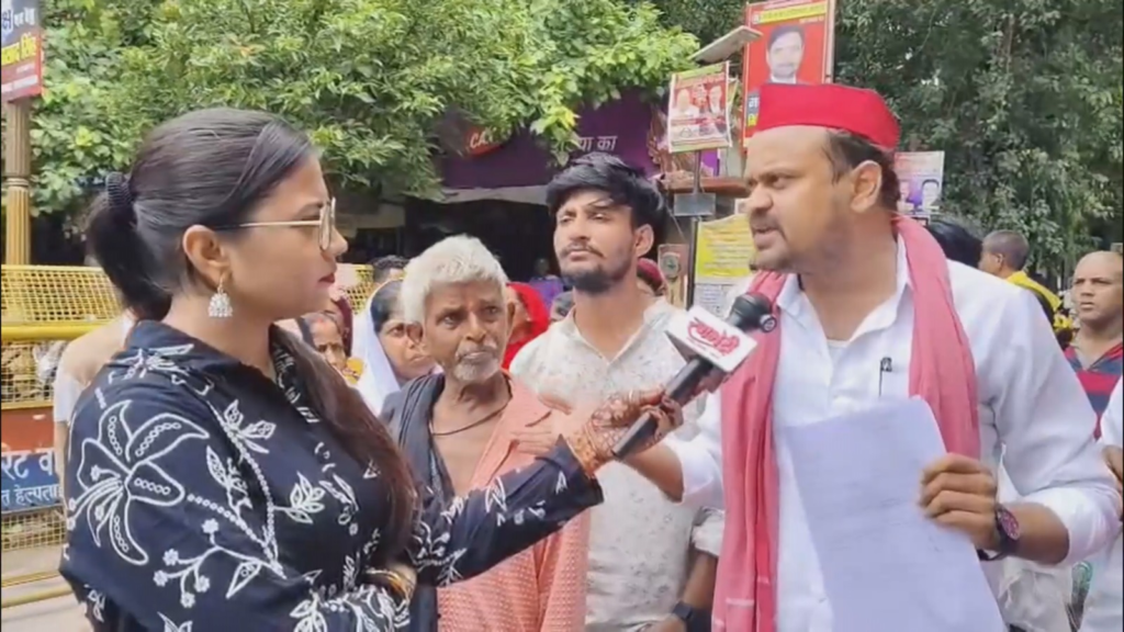 कांशीराम आवास योजना में जर्जर भवनों से दहशत, छज्जे गिरने की घटनाओं के बाद प्रशासन से शिकायत
