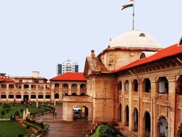 स्मोकिंग एरिया में भी नहीं चल सकेगा हुक्का बार, हाईकोर्ट ने 70 से ज्यादा याचिकाएं खारिज कीं