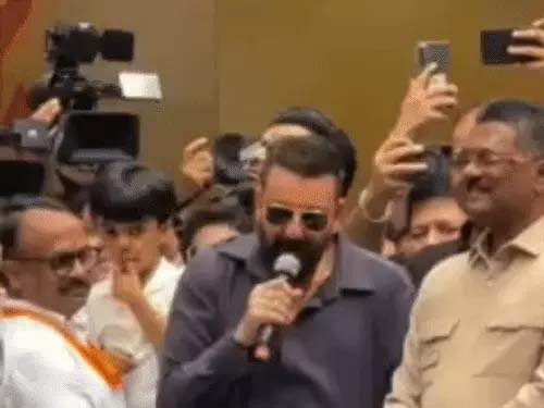 मराठी बोलने की अपील पर संजय दत्त का मजाकिया जवाब, महाराष्ट्र की सियासत में छिड़ी नई बहस