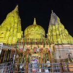 काशी विश्वनाथ मंदिर में स्पर्श दर्शन को लेकर विवाद: दलाली का विरोध करने पर युवक से मारपीट का आरोप, 5 पर केस