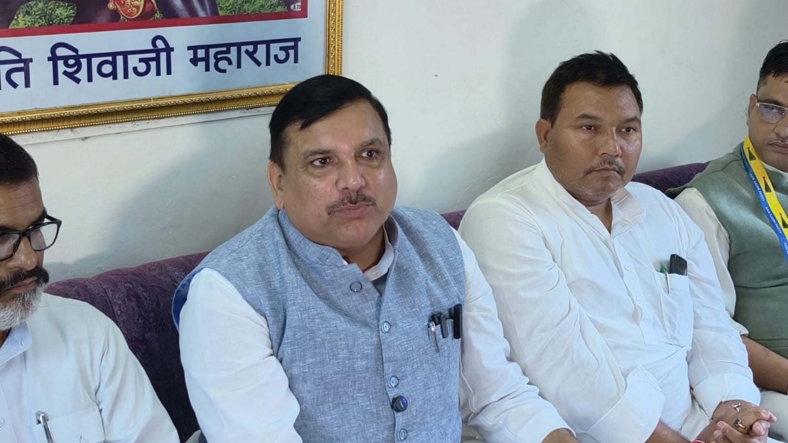 कोनिया स्कूल प्रकरण पर AAP का सरकार पर हमला, संजय सिंह ने गिरफ्तारी को लेकर उठाए सवाल