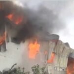 मुरादाबाद में बड़ा अग्निकांड: हैंडीक्राफ्ट फैक्टरी में भड़की आग, दूर-दूर तक दिखा धुआं