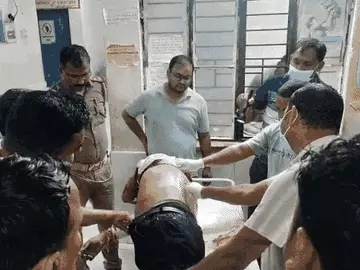 जौनपुर में यूनियन बैंक मैनेजर ने खुद को मारी गोली, पत्नी से कहा था- 'डिप्रेशन में हूं'; कार से मिला सुसाइड नोट