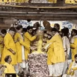 राधाष्टमी पर बरसाना में उमड़ा आस्था का सैलाब, कमल पर प्रकट हुईं राधारानी; जयकारों से गूंजा श्रीजी मंदिर
