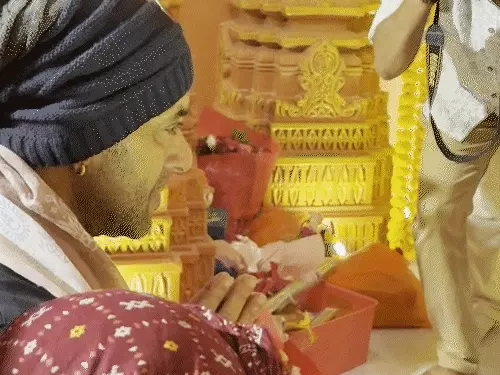 गणपति दर्शन के दौरान सलमान खान ने बच्चे से की मुलाकात, ड्राइवर को फटकारने का वीडियो वायरल