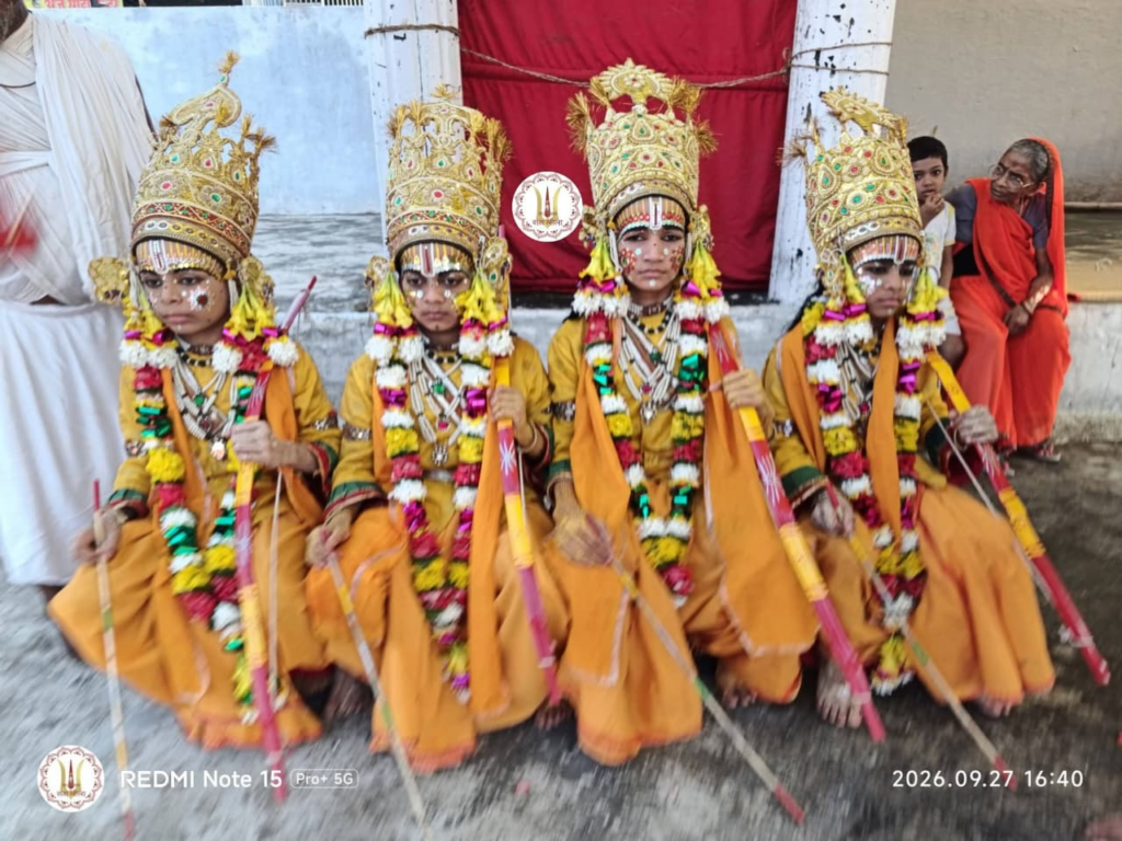 विश्वामित्र संग वन को निकले राम-लखन