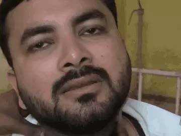 चाइनीज मांझे से अधिवक्ता का गला कटा