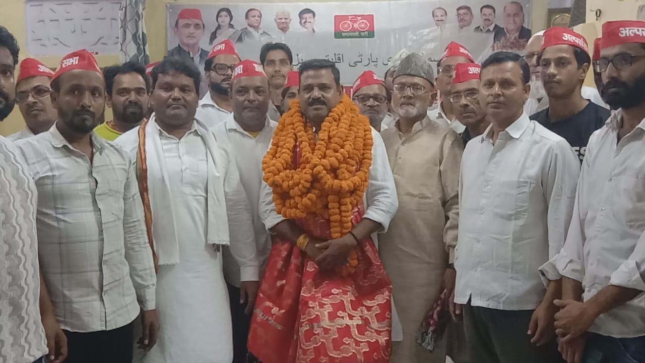 सपा के नवनियुक्त प्रदेश सचिव विष्णु शर्मा का हुआ भव्य अभिनंदन