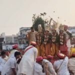 वाराणसी में ऐतिहासिक भरत मिलाप: राम-भरत का मिलन देख भावुक हुए श्रद्धालु, एक लाख से अधिक लोग पहुंचे