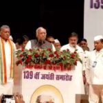 पटना में खड़गे के बयान पर सियासी घमासान, बोले- मोदी क्या उसका बाप भी जाएगा
