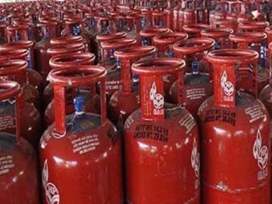 दीपावली पर वाराणसी के 2.69 लाख उज्ज्वला लाभार्थियों को मिलेगा मुफ्त गैस सिलेंडर