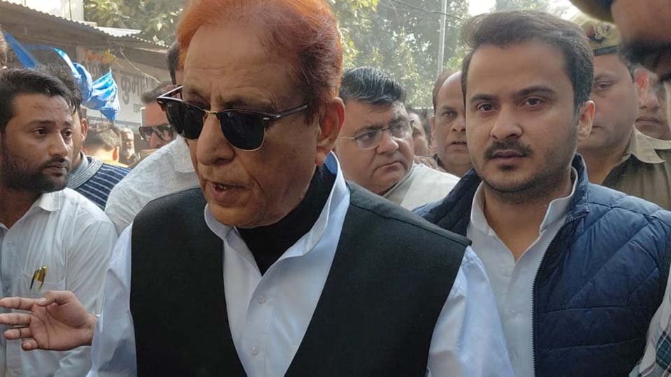 दो पैन कार्ड मामले में आजम खां और अब्दुल्ला आजम को राहत, हाईकोर्ट ने मंजूर की जमानत अर्जी