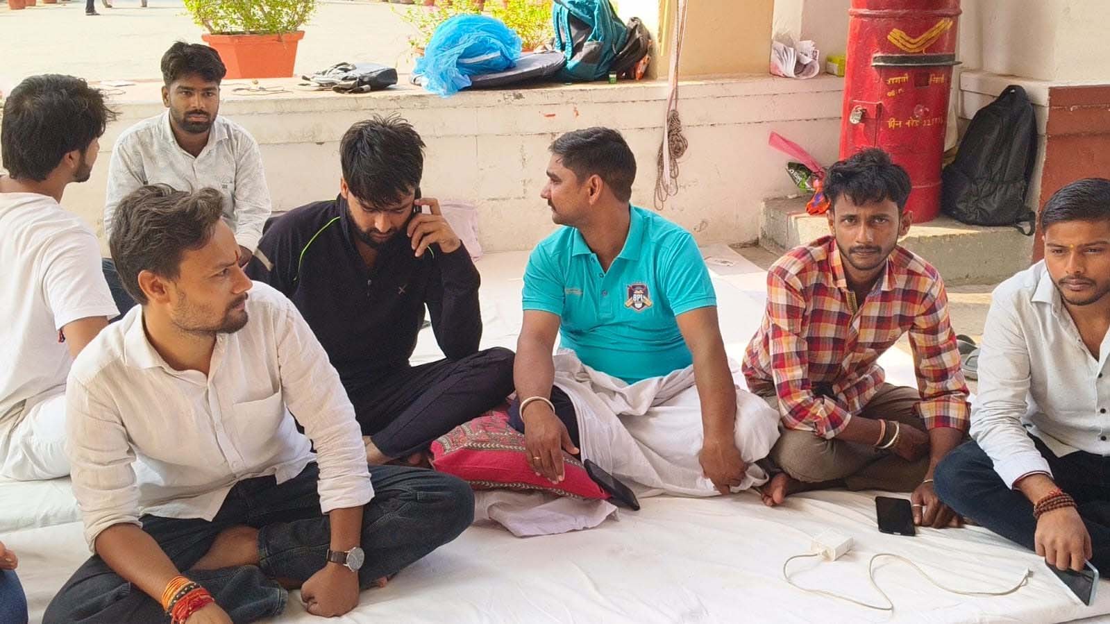 मांगें पूरी नहीं होने पर ABVP की अनिश्चितकालीन भूख हड़ताल, सुरक्षा व्यवस्था मजबूत करने की मांग