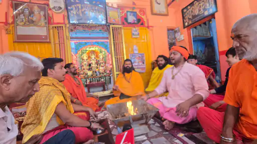 भारत-पाक फाइनल से पहले काशी में गूंजे वैदिक मंत्र, टीम इंडिया की जीत के लिए हुई पूजा