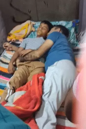 ग्रेटर नोएडा में एक ही परिवार के पांच लोगों की मौत, घर में मिले पति-पत्नी और तीन बच्चों के शव