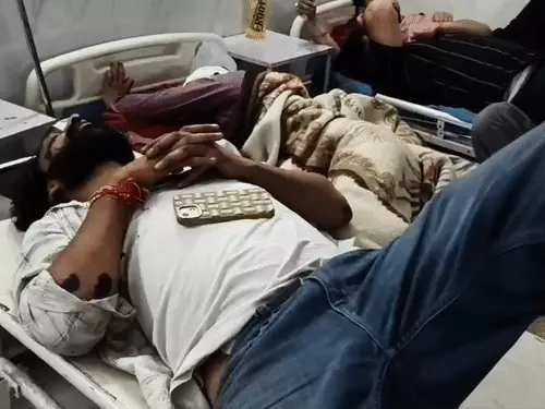 सहारनपुर में भीषण सड़क हादसा: डिवाइडर से टकराकर पलटी थार, तीन दोस्तों की मौत, दो गंभीर घायल