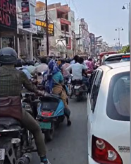 एयर शो के दूसरे दिन वाराणसी में जाम से हाहाकार, शहर से हाईवे तक थमे वाहनों के पहिए