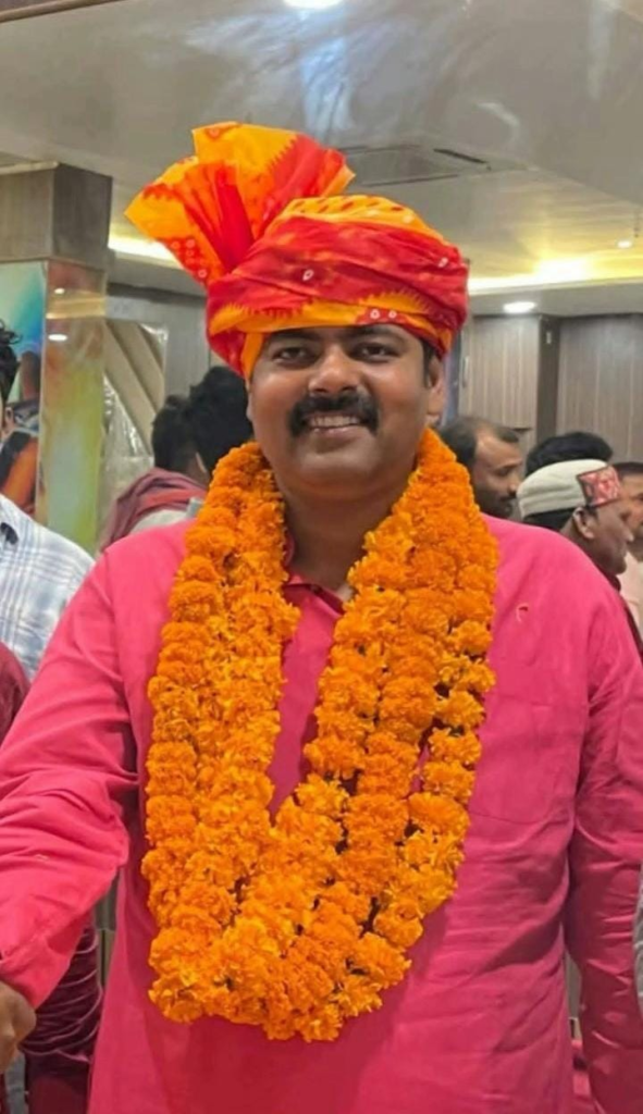4 गुना अधिक वोट के अंतर से आशुतोष सिन्हा की जीत तय