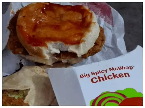 वेज बर्गर के ऑर्डर पर घर पहुंचा चिकन बर्गर, अधिवक्ता ने की मुआवजे की मांग