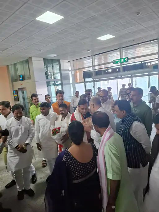शिंजो आबे की याद में बने मेमोरियल कॉरिडोर को देख भावुक हुईं आकिए आबे, बोलीं- आज मेरी इच्छा पूरी हुई